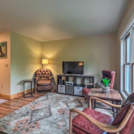Lake Placid Gem With Patio And Views Less Than 1 Mi To Beach! מראה חיצוני תמונה