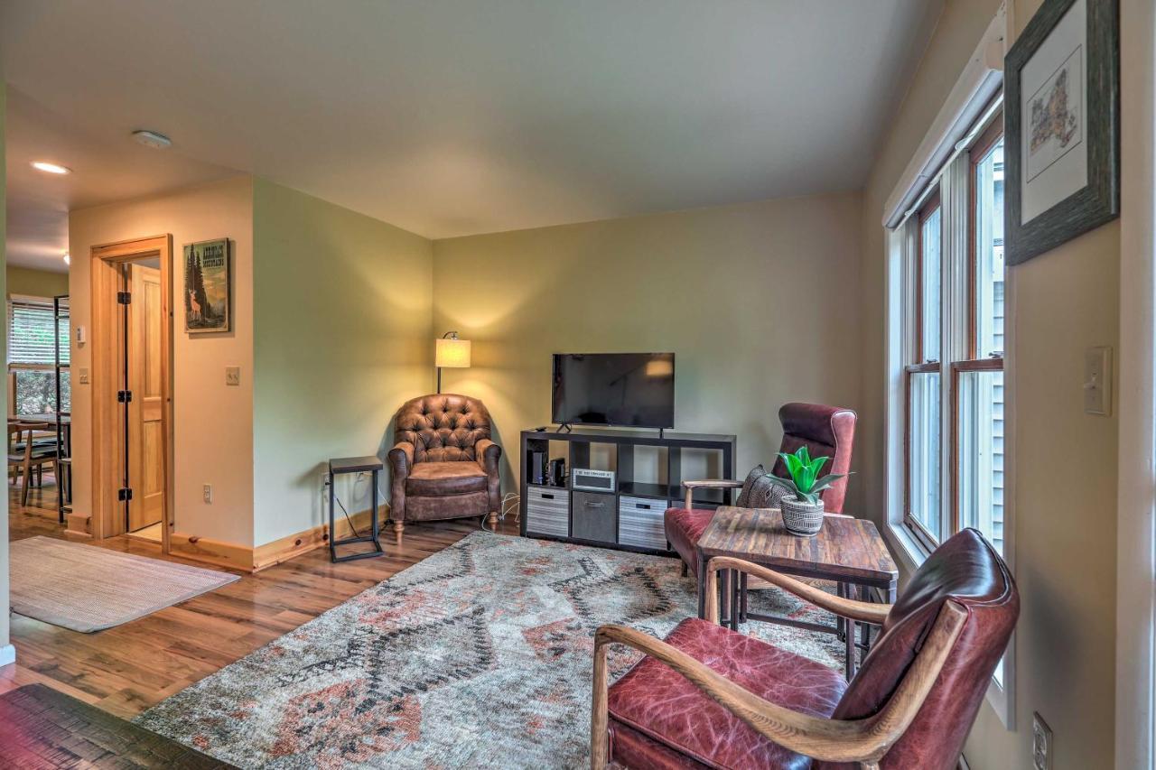 Lake Placid Gem With Patio And Views Less Than 1 Mi To Beach! מראה חיצוני תמונה